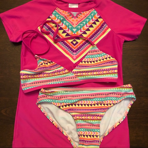 Tiki Beach Other - TIKI BEACH 2pc Swim Suit w/ Swim Shirt Tiki Beach Other - TIKI BEACH 2pc Swim Suit w/ Swim Shirt
